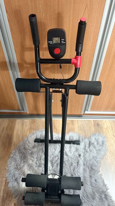 Aparat fitness abdomen cu ecran digital – Ca nou, nefolosit