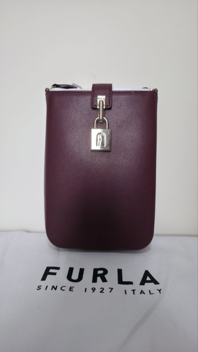Дамски чанти Furla