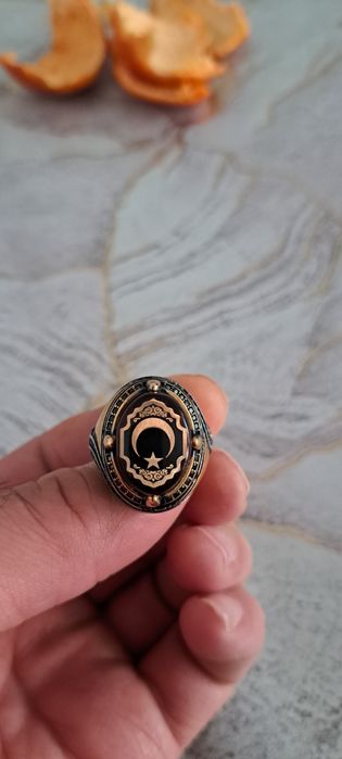 Продам кольцо мужское