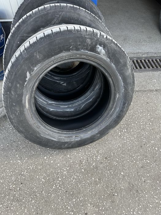 Гуми Nokian 215 65 16 dot 23