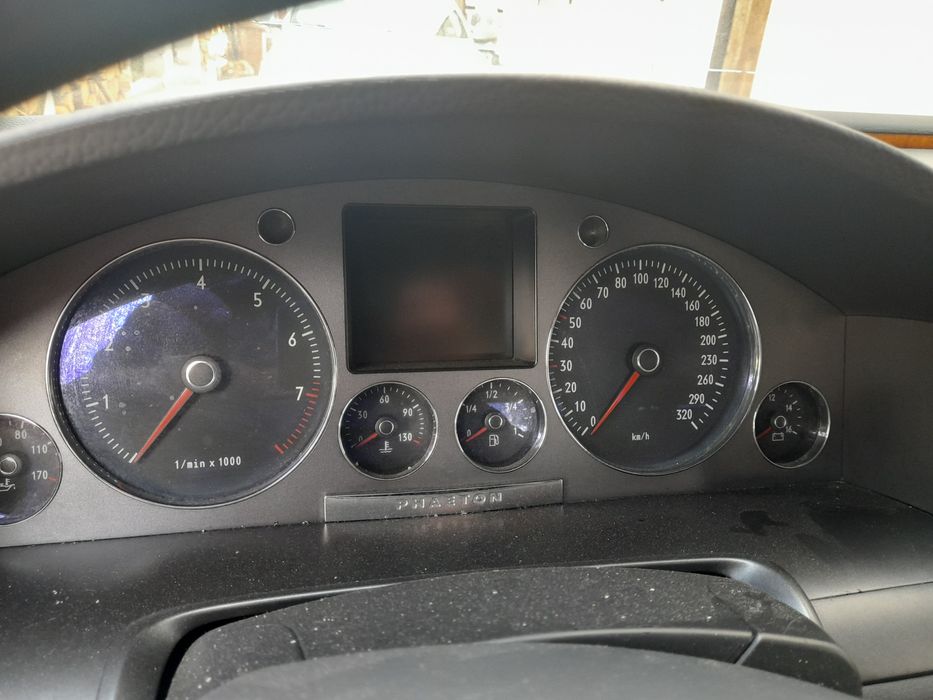 Vw phaeton 4.2i на части