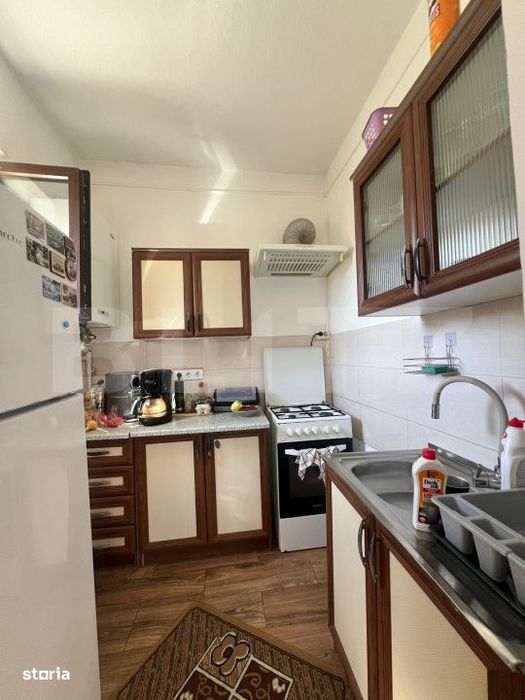 Casa de vanzare cu 3 camere, 75 mp, 100 mp teren, zona Micro 1