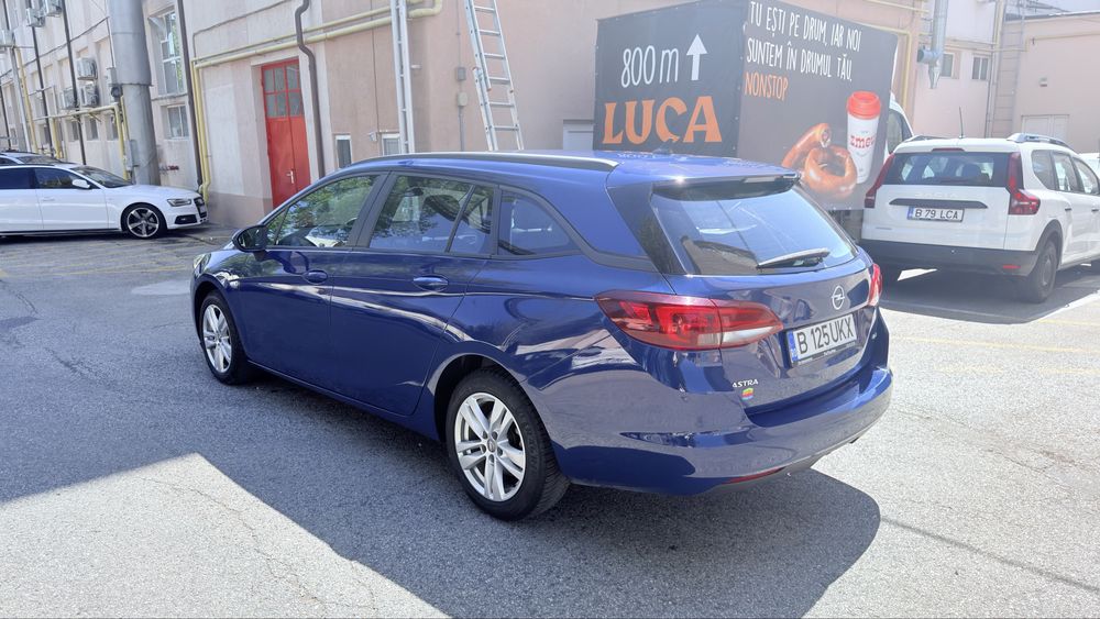 Opel astra sports tourer+ 2018 1.6cdti