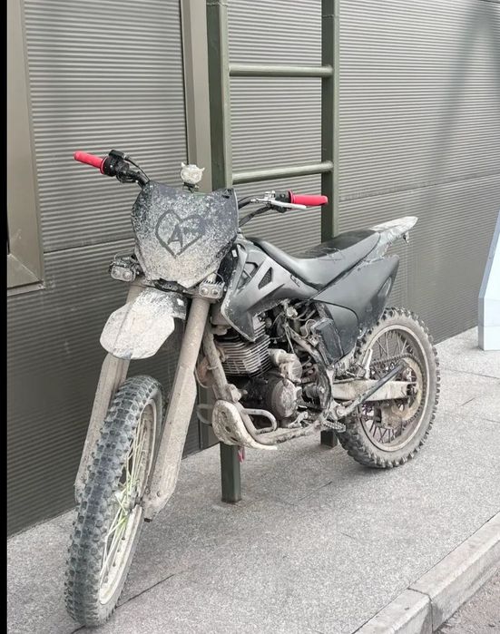 Продам мотоцикл Эндуро