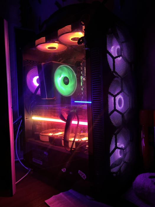 Игровой ПК на Ryzen 5 5600X + RX 7800 XT 16 ГБ
