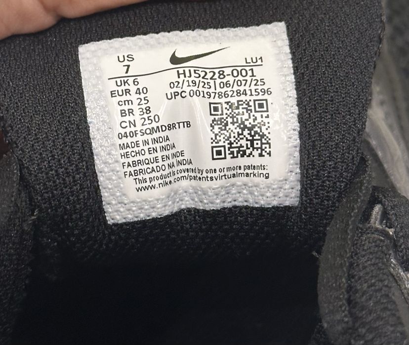 Кроссовки Nike V5 RNR, 40 размер