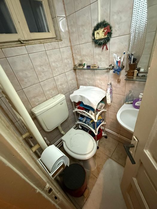 Vând casă  oraș Lehliu-Gară