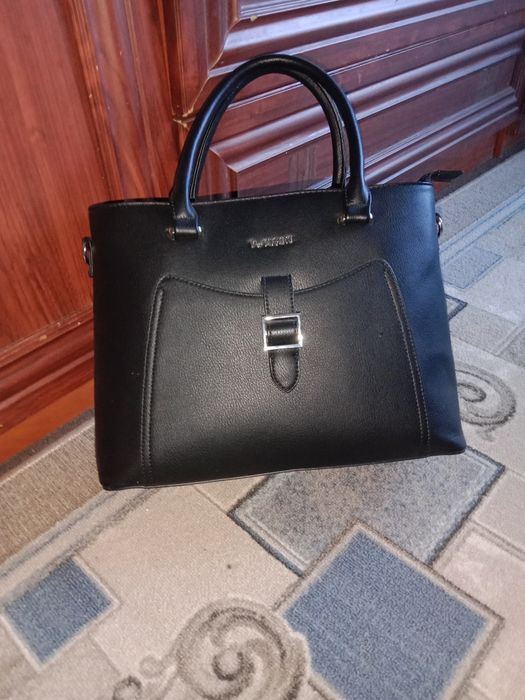 Продам сумку новая