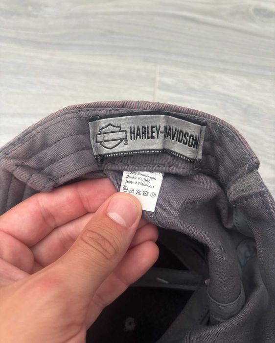 Оригинална шапка Harley Davidson сива - чисто нова с етикет
