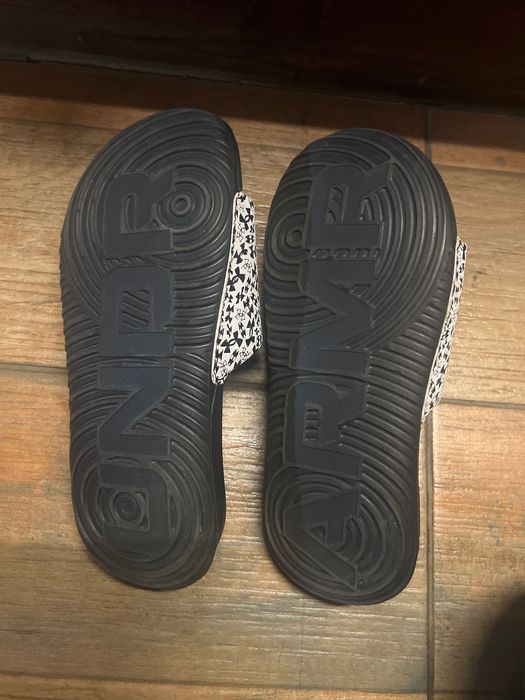 Under armour детски чекли