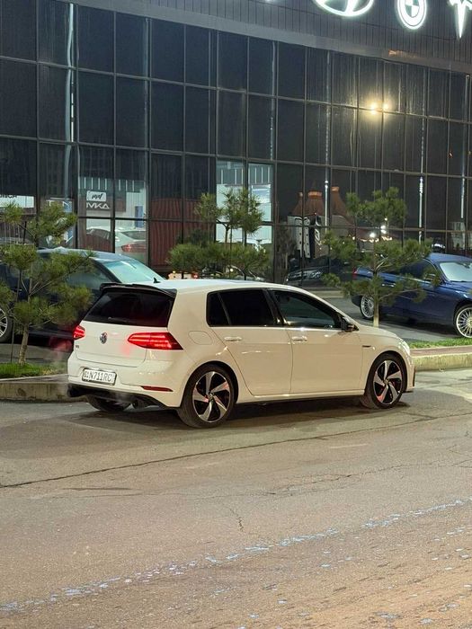 Volkswagen Golf GTI MK7.5 2020