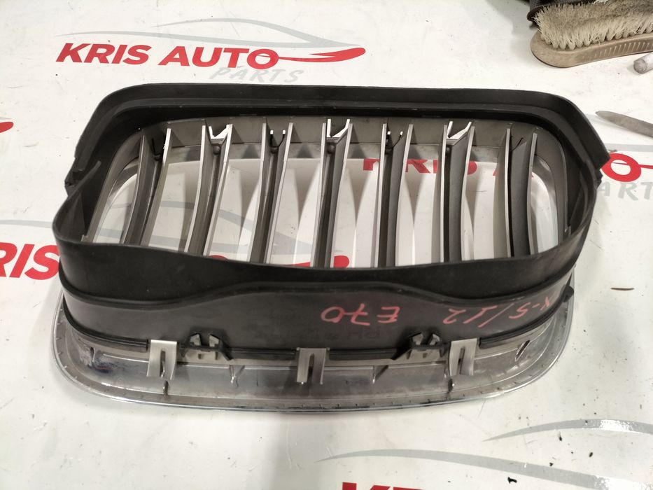 Десен Бъбрек BMW Х5 Е70 2012 / БМВ Х5 Е70 2012г