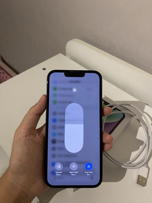 Продам iphone 14 128 гб