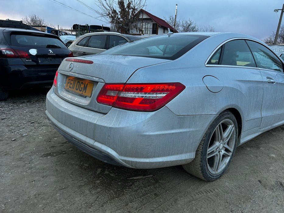 Lunetă  Mercedes W207 coupe 2012