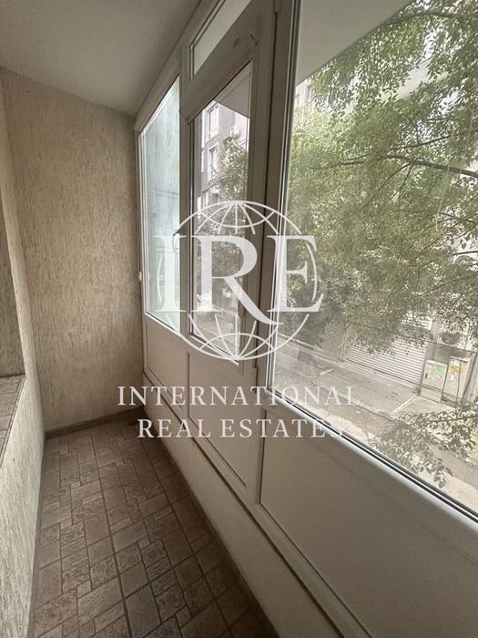 Дава се под наем Двустаен апартамент в Варна, Колхозен пазар - 50 кв.м за 498.27 € - Снимка #4