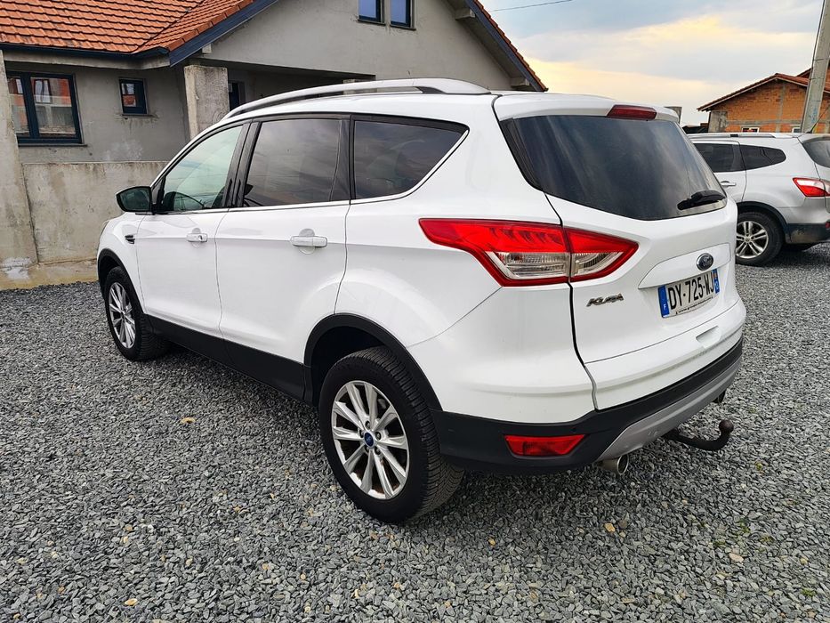 Vand Ford Kuga, din 2016, motor 2.0 TDCi Duratorq, 150 CP, 4x4