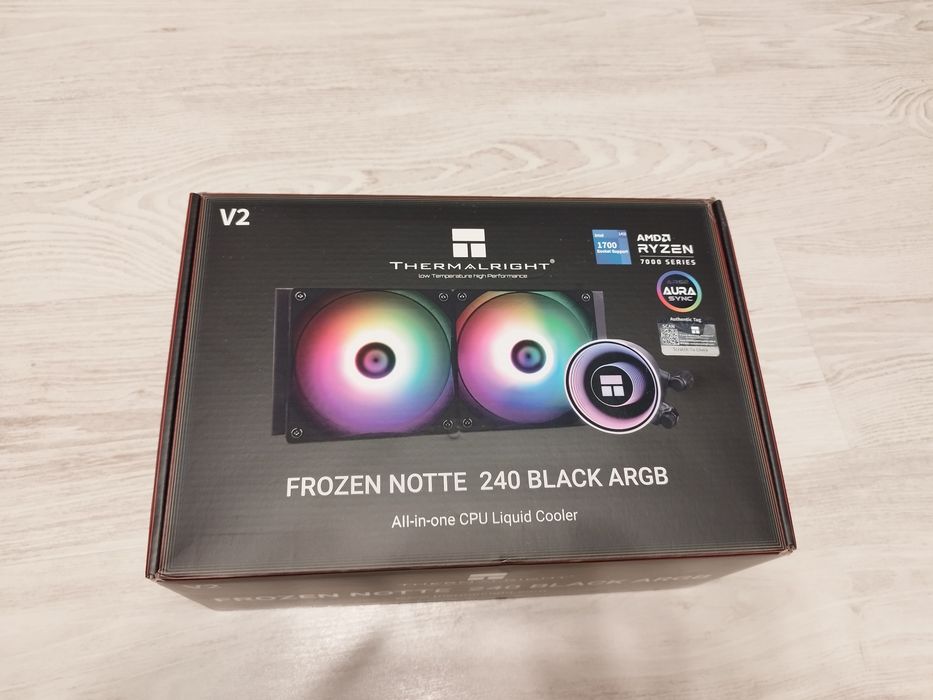 Thermalright Frozen Notte 240 Black ARGB, cooler AIO 240 mm, Kit AMD lipsă