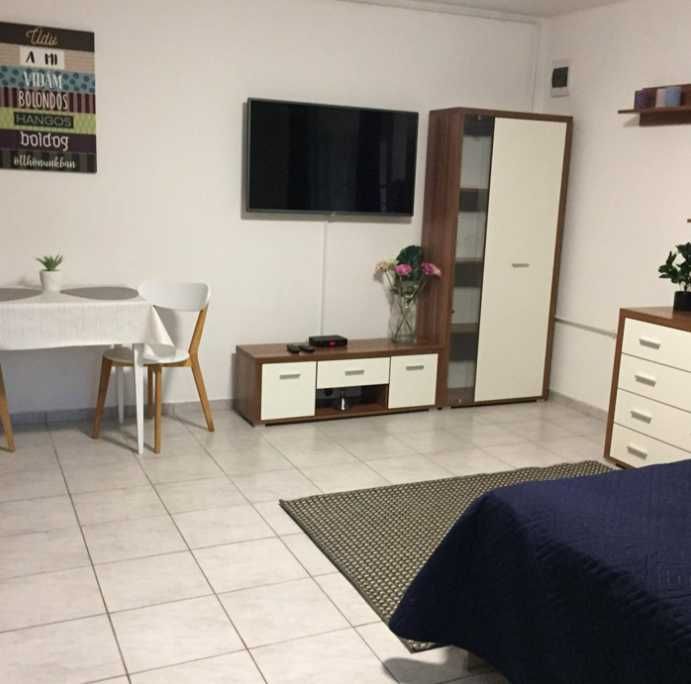 Дава се под наем Едностаен апартамент в Пловдив, Южен - 40 кв.м за 285.6 € - Снимка #3