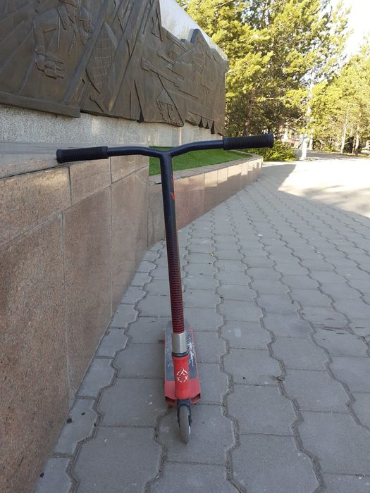 Самакат трюковой