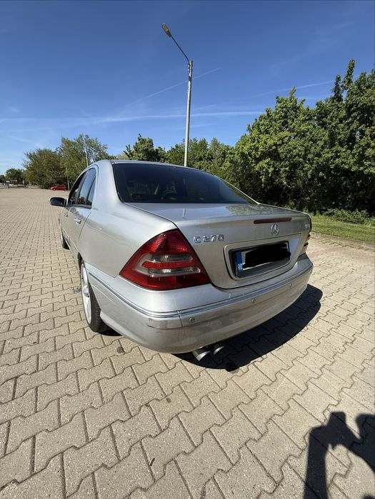 Dezmembrez Mercedes C270 CDI W203 Facelift