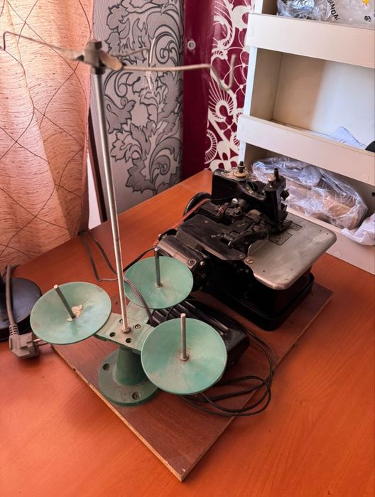 Оверлок 3- ниточный, настольный