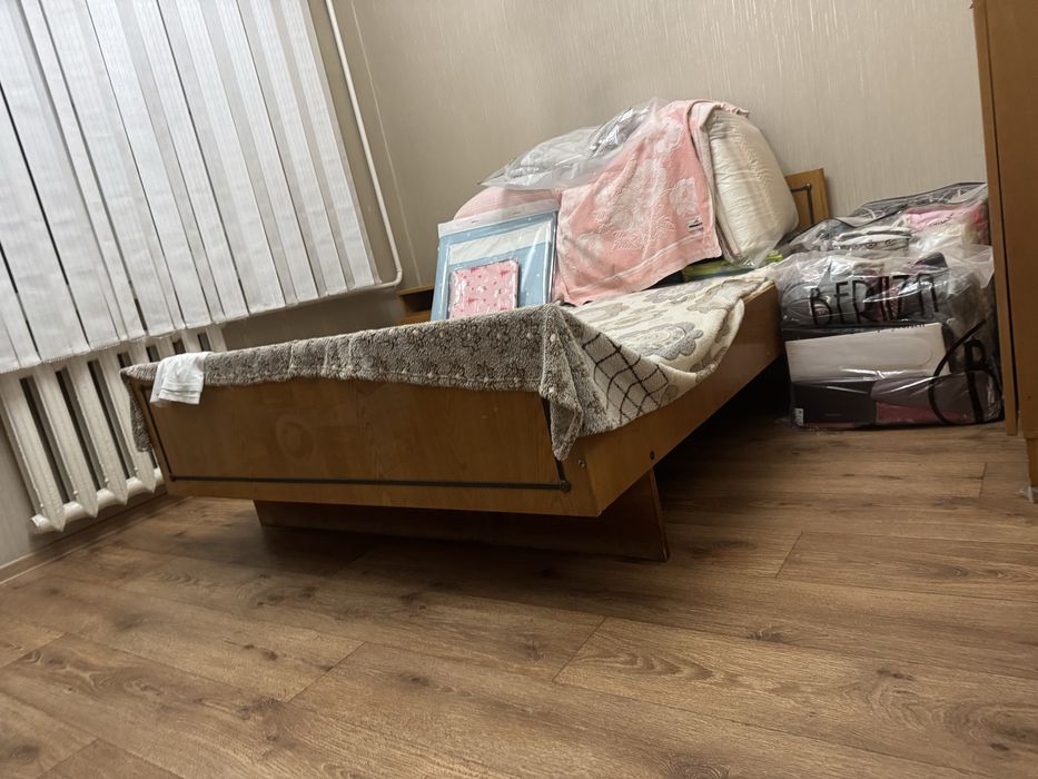 Спальный гарнитур