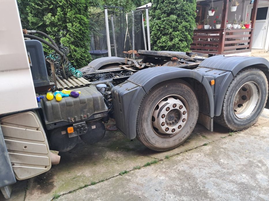 Vand camion Man,plus remorcă de cereale și de piatra