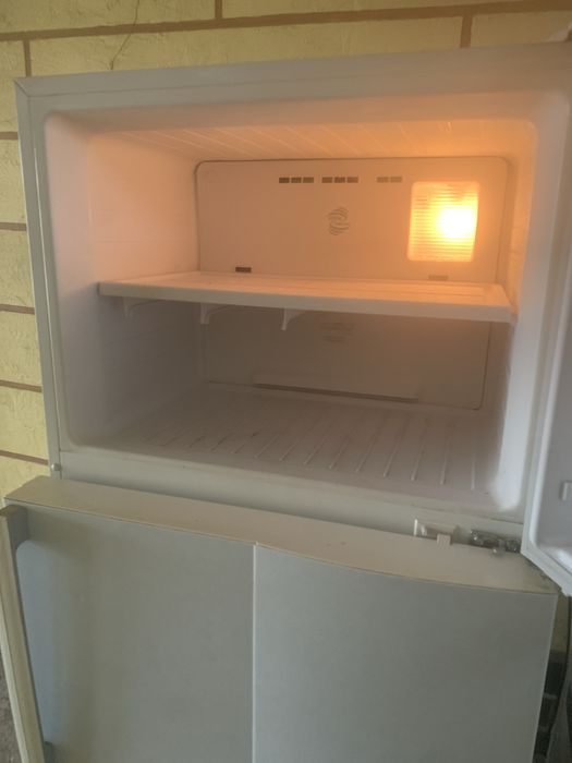 Холодильник Daewoo