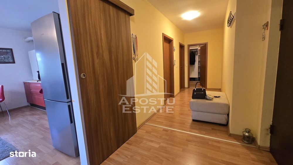 Apartament de vanzare cu 3 camere, bloc nou, centrala proprie,Aradului