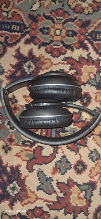 Продам наушники..