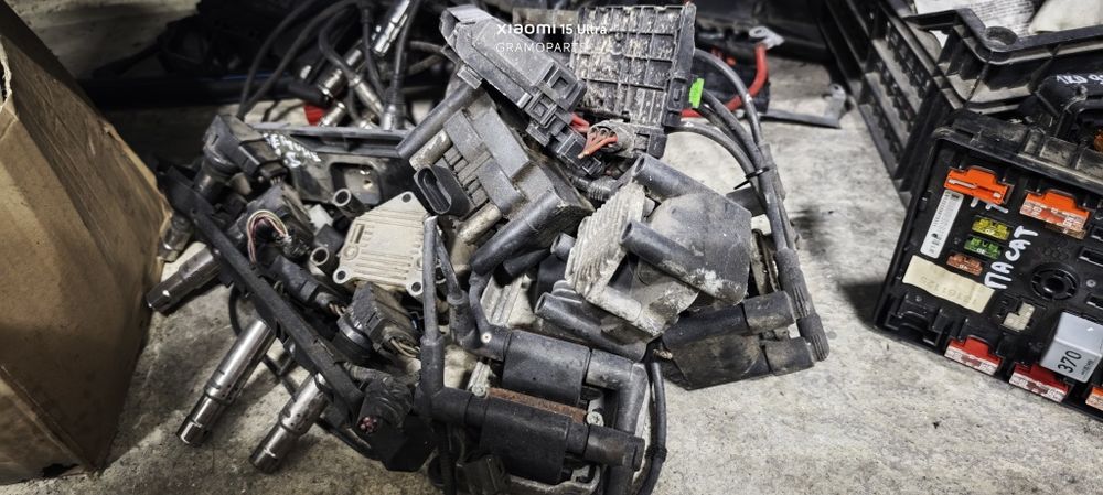 Оригинални модули, ECU,  Навигации и Аудио за Audi, VW, Porsche
​SK