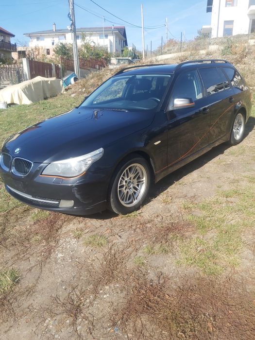 BMW 5 Series 2010 — imagine 4