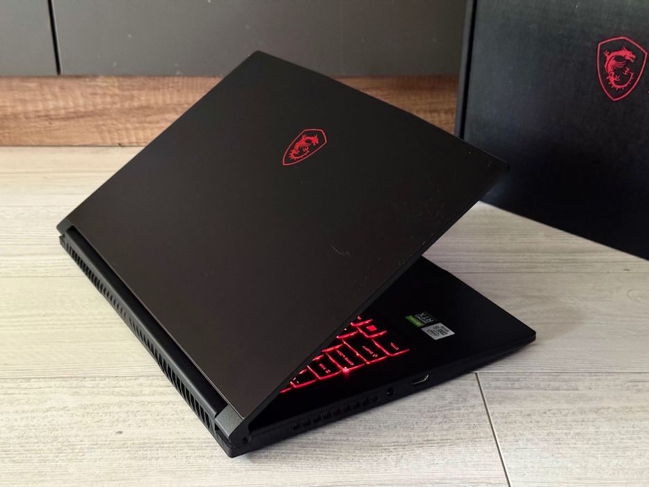 15.6 IPS 144hz/RTX 3060 6GB/ i5 10200H/16GB рам /512GB ssd/ Gaming MSI