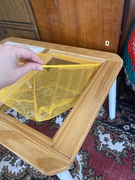 Продам детский столик