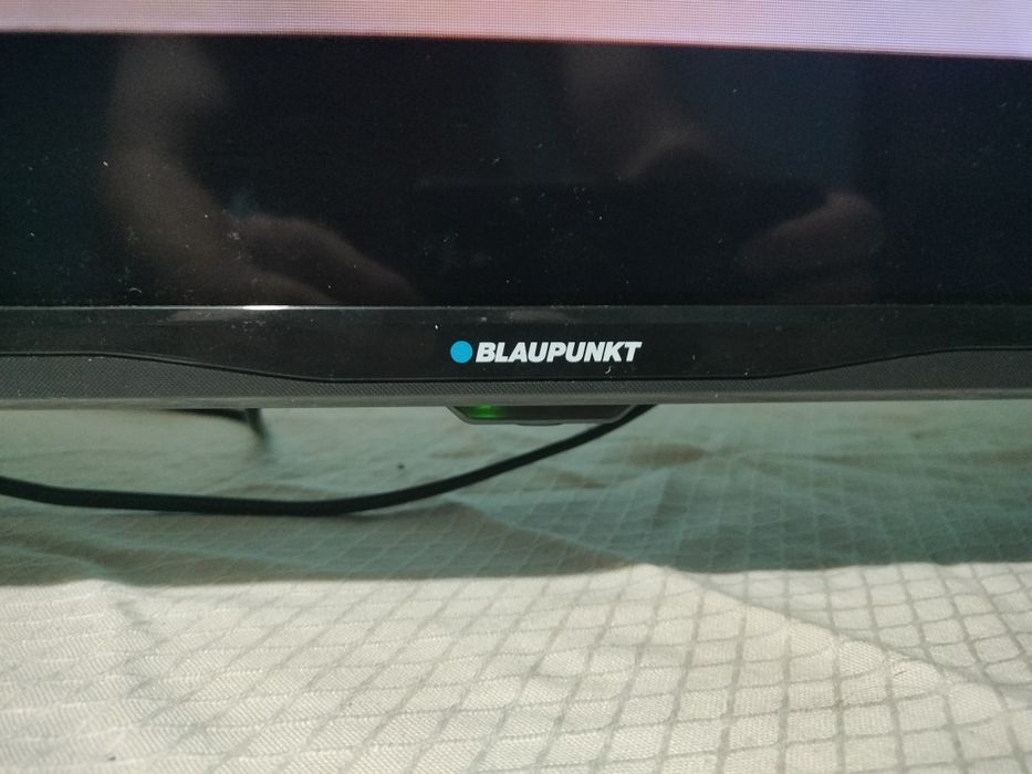 tv led Nei si blaupunct 81cm 260 de canale tv