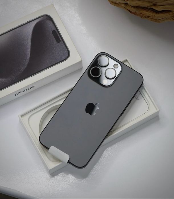 iPhone 15 PRO MAX Black Matte•256GB•Factura Emag•Neverlocked Impecabil