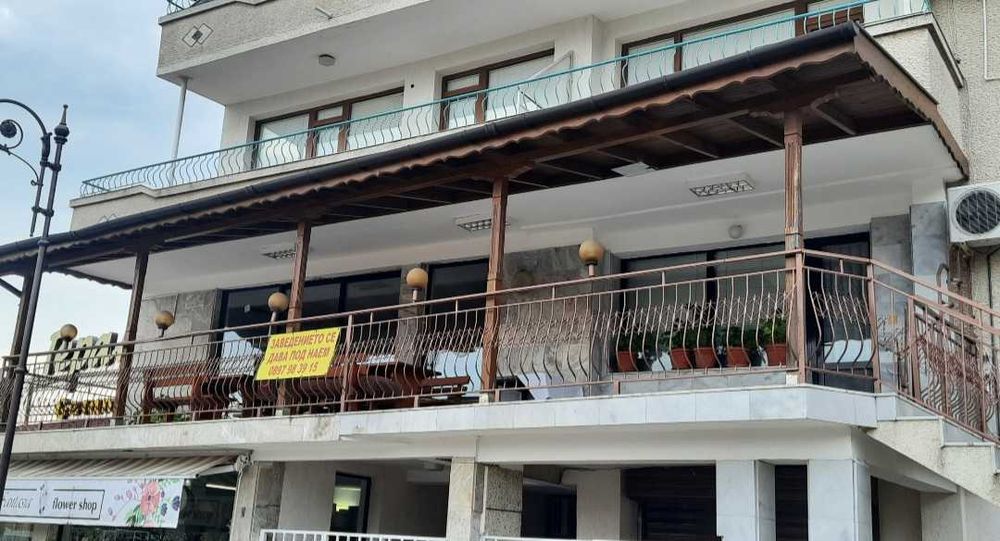 Дава се под наем Заведение в Бургас, Център - 200 кв.м за 7650 € - Снимка #1