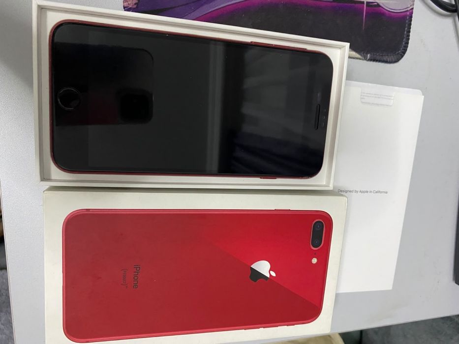 Iphone 8plus red