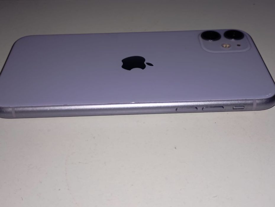 IPhone 11 обменяю