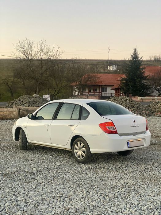 Renault Symbol / 3300 lei / Acte la zi