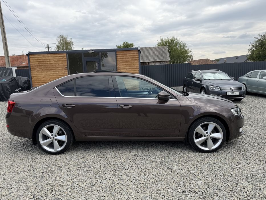 SKODA Octavia 2015 — imagine 3