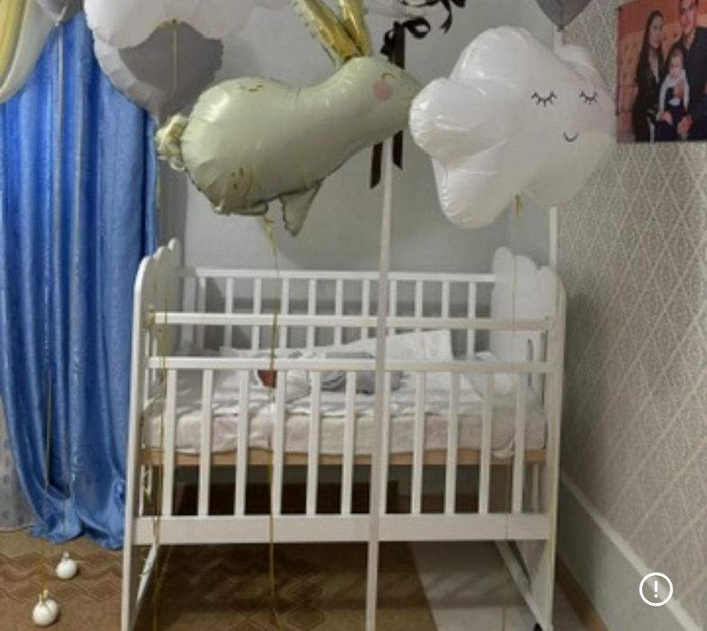 Детский кровать с матрасом,чистый...