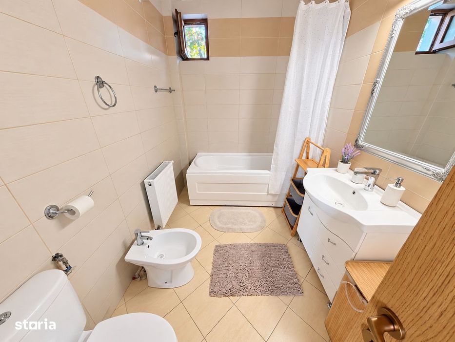 Apartament cu 3 camere la etajul 1 de inchiriat- zona Autogara