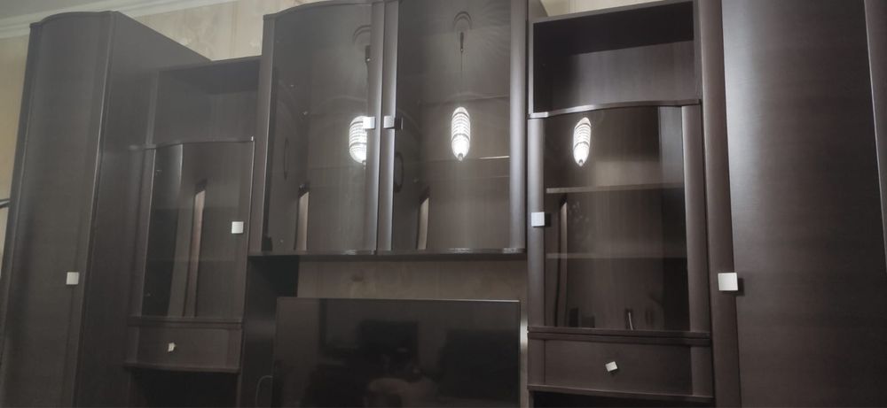 Продам стенку горку