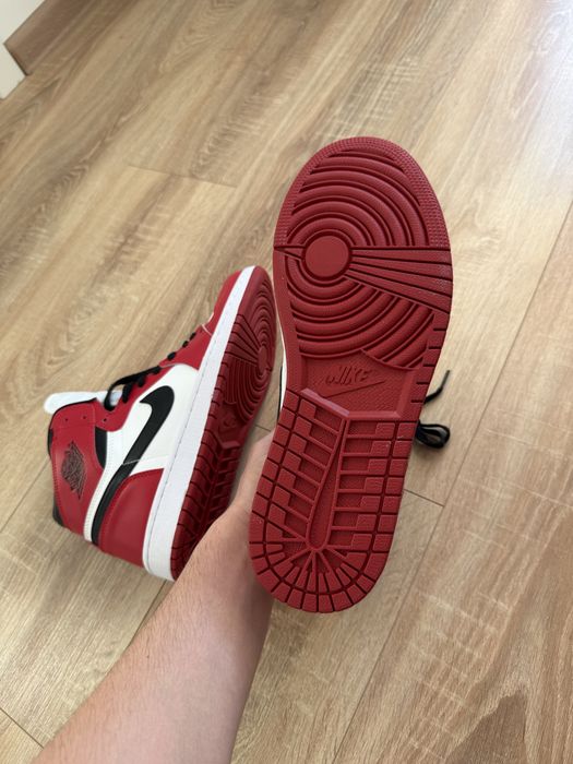 Jordan 1 Chicago (Marimea 45)