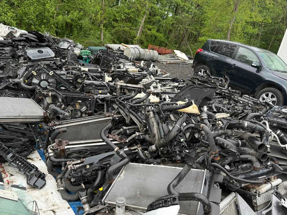 Радиатори  2.0 vvt-i 1.8 vvt-i 2.0 d-4d 2.2 d-4d 2.2 d-cat