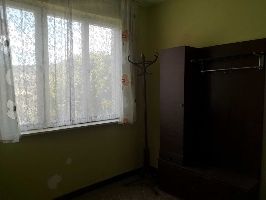Продавам многостаен апартамент