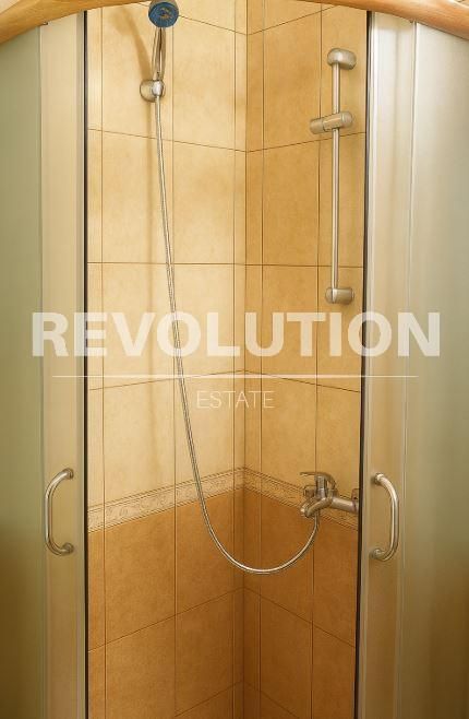 Дава се под наем Двустаен апартамент в Варна, Лятно кино Тракия - 60 кв.м за 450 € - Снимка #3