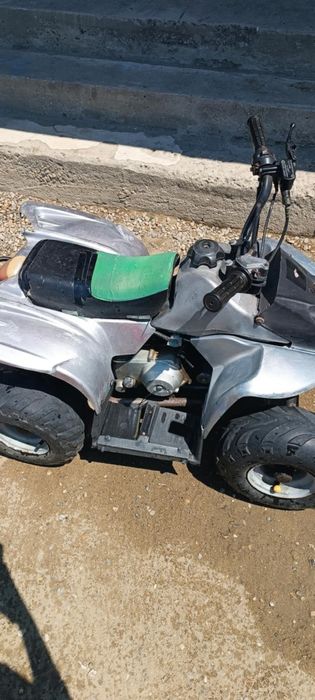 Vând ATV in 4 timpi
