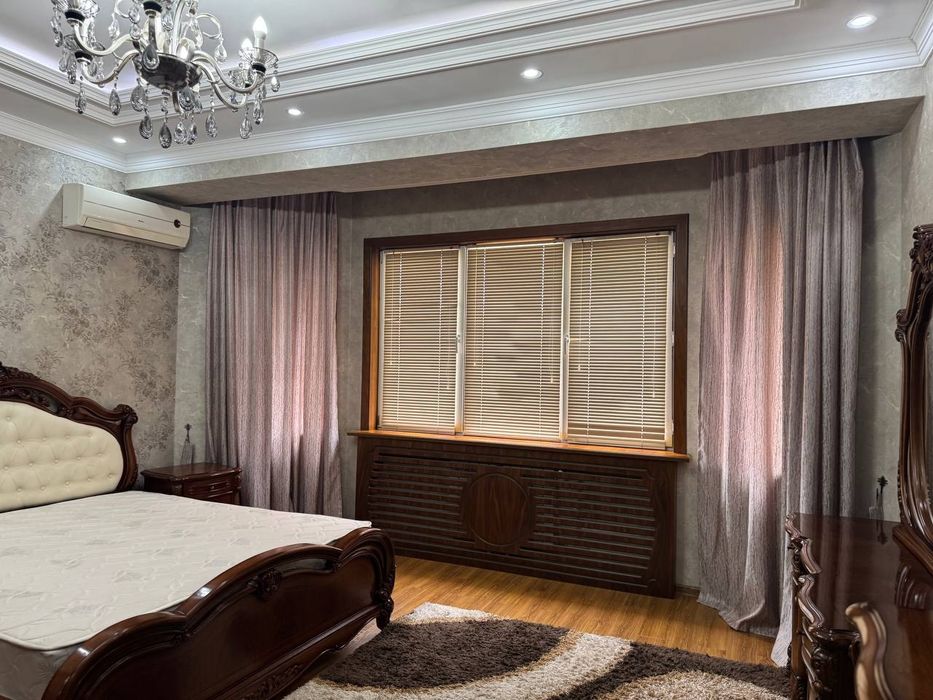 Аренда Ц-2 Алайский рынок 2/3/8 ЖК Голоден Хаус с обстановкой